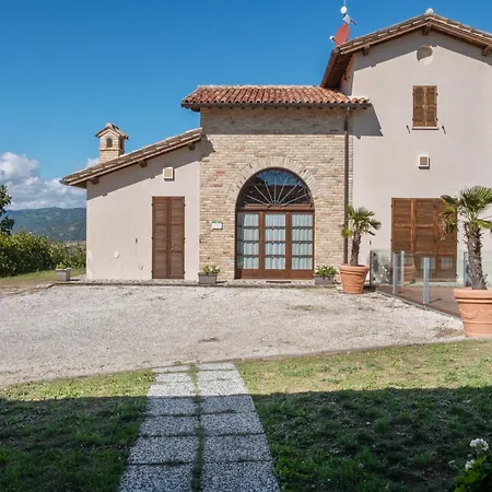 Authentic Marche Hideaway Hébergement de vacances