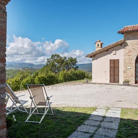 Authentic Marche Hideaway Hébergement de vacances SantʼAngelo in Vado